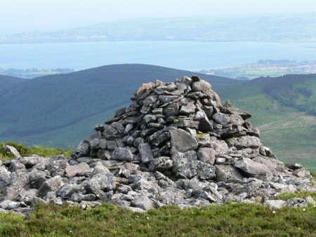 Curraun (Farbreaga) Cairn